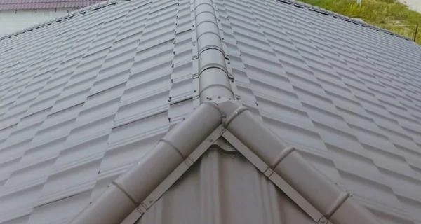 How Weather Affects Roof Replacement in Fort Wayne