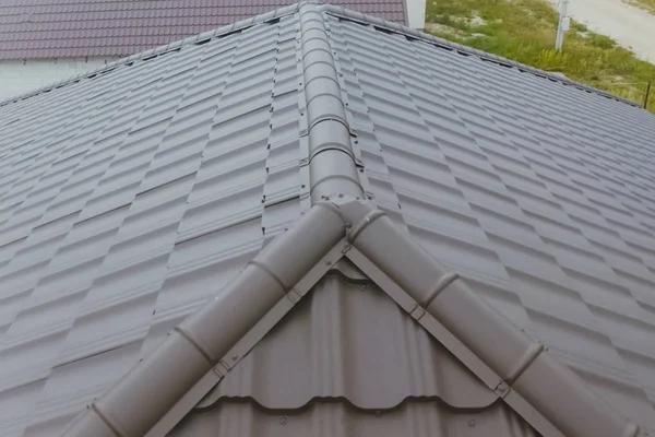 How Weather Affects Roof Replacement in Fort Wayne